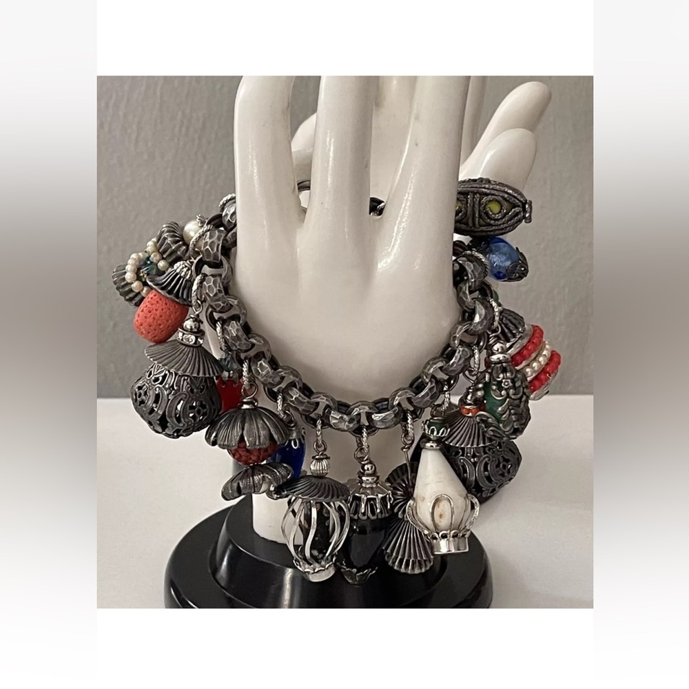 Vtg Napier Silver Tone Filigree Glass Lucite Chinese Lantern Charm Bracelet 7.5”